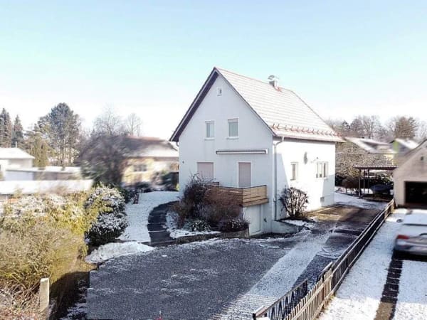 Immobilie in Teublitz - Älteres, gepflegtes Einfamilienhaus mit großem Garten in ruhiger Sackgassenlage in Teublitz - Bild 3