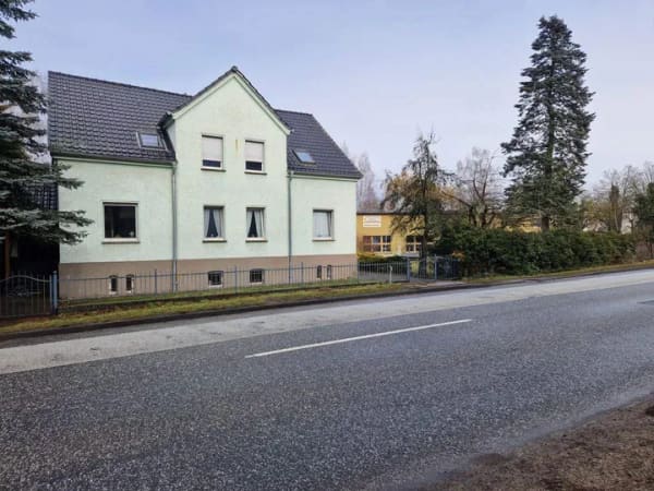 Immobilie in Ketzin/Havel - Zweifamilienhaus mit großem Garten in Ketzin/Havel - Bild 0