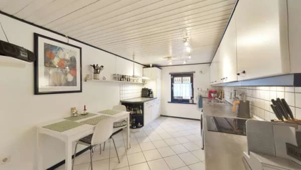 Immobilie in Adenbüttel - Fachwerkhaus mit Gartennutzung, Balkon und Garage 
 - Bild 0