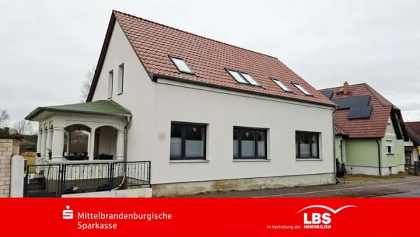 Immobilie in Rosenau - Familienidylle auf zwei Etagen!
 - Bild 0