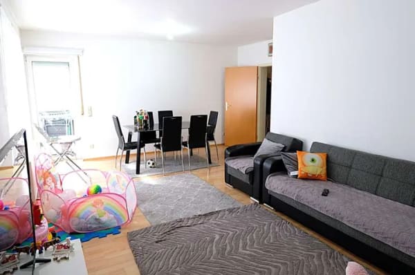 Immobilie in Bebra - Geräumige Wohnung 1. OG mit 4 ZKB in beliebter Lage von Bebra ! - Bild 4