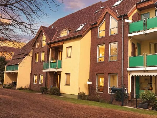 Immobilie in Müncheberg - vermietete  2-Zimmerwohnung in Müncheberg  + PKW-Stellplatz zu verkaufen - Bild 0