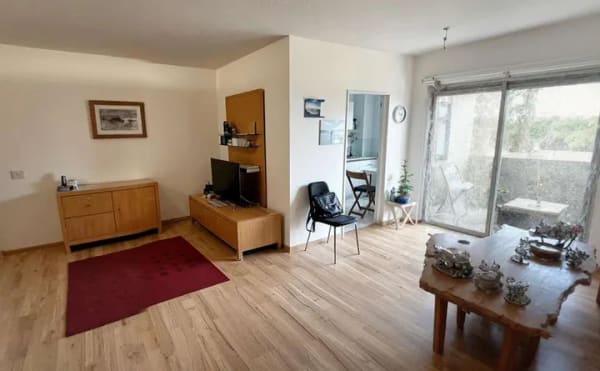 Immobilie in Müncheberg - vermietete  2-Zimmerwohnung in Müncheberg  + PKW-Stellplatz zu verkaufen - Bild 2