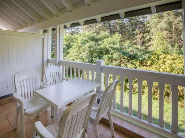Immobilie in Binz - Komfort Apartment mit großzügigem Balkon am Parkrand zur Meerseite 
 - Bild 4