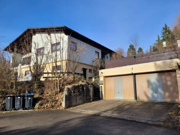 Immobilie in Lichtenstein - Das Wohnrefugium für Naturliebhaber! Landhaus mit ELW - Bild 3