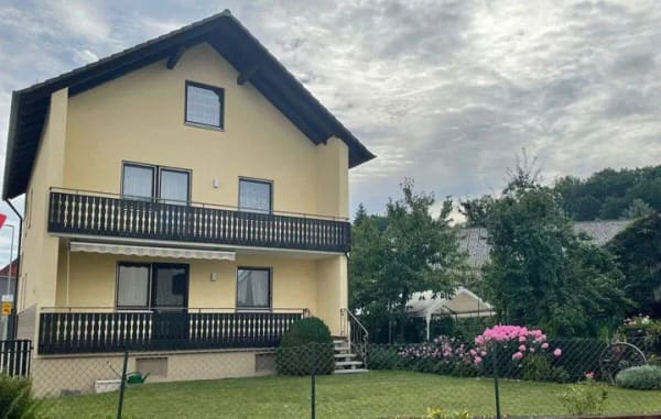 Immobilie in Viereth-Trunstadt - EFH-Viereth...viele Vorteile vereint in einem Haus - Bild 0