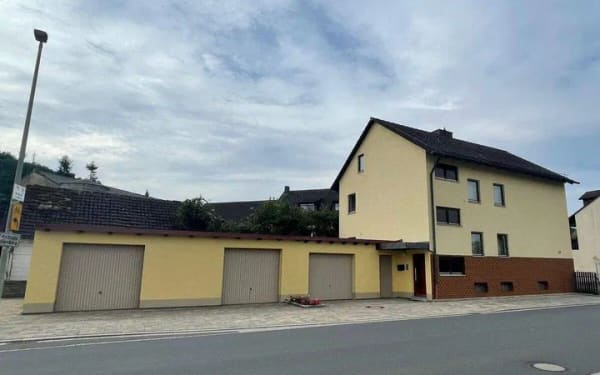 Immobilie in Viereth-Trunstadt - EFH-Viereth...viele Vorteile vereint in einem Haus - Bild 1
