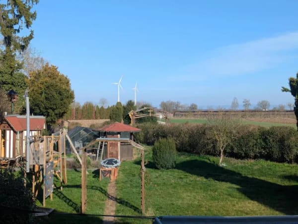Immobilie in Böhl-Iggelheim - Großes Einfamilienhaus mit Garten in Ortsrandlage (Erbpacht) - Bild 1