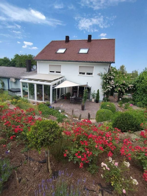 Immobilie in Herrieden - Gepflegtes 2-3 Familienhaus mit Halle in Herrieden OT - Bild 2