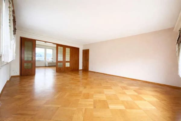 Immobilie in Lohr am Main - Seltene Gelegenheit: 160 m² Wohnung mit Garten & 2 Garagen! - Bild 0