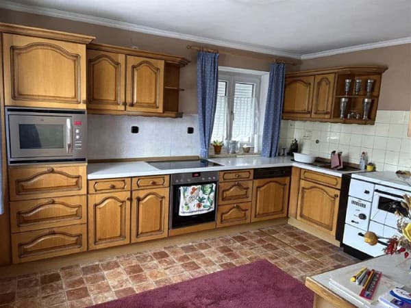 Immobilie in Dorfen - Einfamilienhaus mit großem Grundstück in attraktiver Lage von Dorfen! - Bild 4