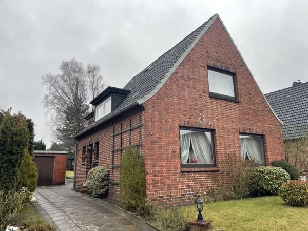 Immobilie in Itzehoe - 2 Wohneinheiten in einem Haus in Top Lage von Itzehoe! - Bild 0
