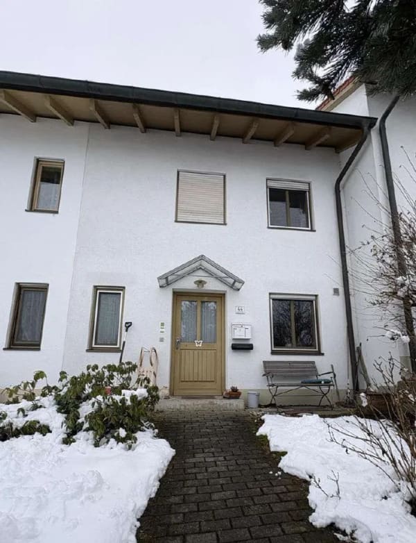 Immobilie in Schwindegg - Vermietetes, attraktives Reihenmittelhaus in Schwindegg! - Bild 0