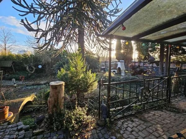 Immobilie in Ratingen - PREISTIPP Zweifamilienfertighaus am Feldrand freistehend (Ratingen-West/Tiefenbroich) - Bild 0
