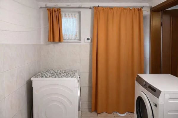 Immobilie in Neustadt an der Orla - Charmante Doppelhaushälfte in Neustadt an der Orla – Ideal für Ihre Zukunft! - Bild 1