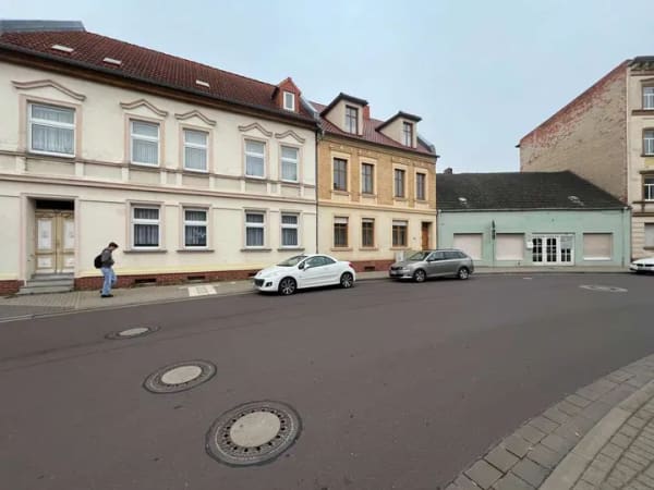 Immobilie in Burg - 3-Familienhaus mit Mietpotential – Wohnen, Vermieten, Investieren nahe Berlin - Bild 2