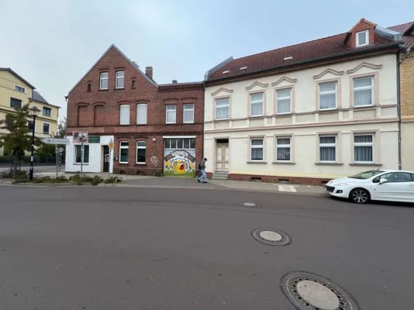 Immobilie in Burg - 3-Familienhaus mit Mietpotential – Wohnen, Vermieten, Investieren nahe Berlin - Bild 3