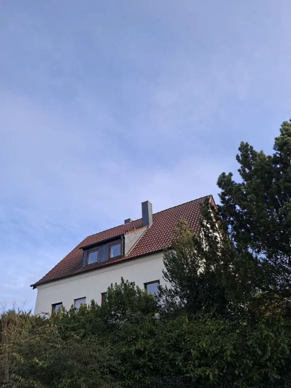Immobilie in Großenlüder - Geräumiges Zweifamilienhaus mit 7 Zimmern und Garage in Großenlüder Bimbach - Bild 2