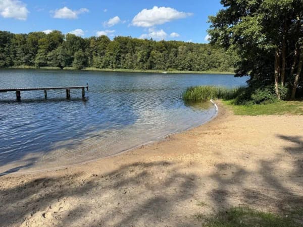 Immobilie in Dolgen am See - Wochenendhaus und Boot am Dolgener See - Bild 0