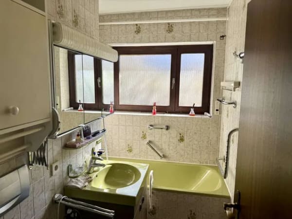 Immobilie in Bad Liebenzell - 2-Zi.-Whg mit Weitblick über Bad Liebenzell / sofort verfügbar - Bild 3