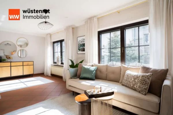 Immobilie in Mettlach - Zwei Wohnhäuser auf einem Grundstück – Anwesen mit Wintergarten & separater Wohneinheit - Bild 1
