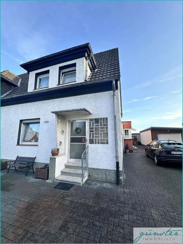Immobilie in Unna - Unna-Massen-Nord: Haus als Eigentumswohnung mit Dachterrasse und Stellplatz in ruhiger, grüner Lage! - Bild 0