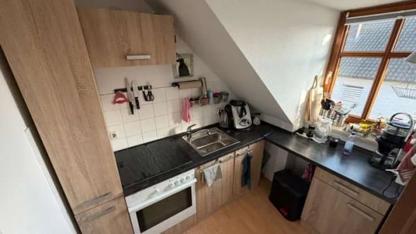 Immobilie in Zolling - EINZIEHEN ODER INVESTIEREN!!! Charmante 2,5-Zimmer-Maisonette-Eigentumswohnung mit Süd-Balkon - Bild 3
