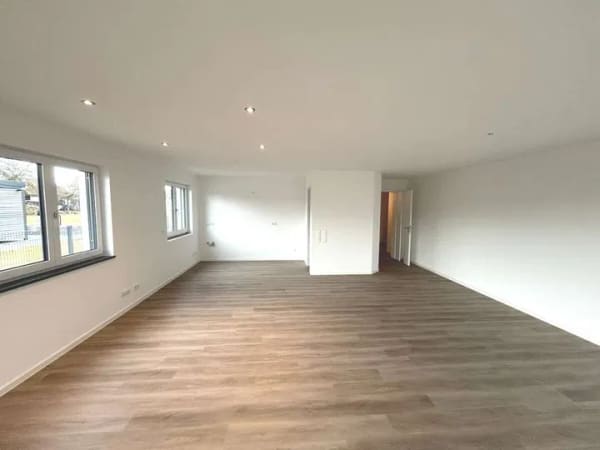 Immobilie in Fellheim - *** 3-Zimmer-Wohnung mit Gartenanteil - Neubauwohnanlage mit 9 Einheiten in Fellheim *** - Bild 2