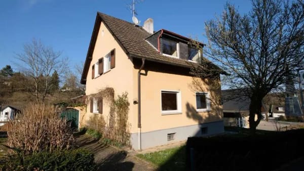 Immobilie in Wachtberg - Wachtberg: Haus mit Terrasse, Sauna, Ausbaureserve und viel Nutzfläche für Wohnen & Arbeiten - Bild 0