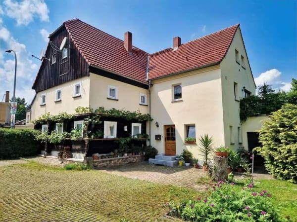 Immobilie in Zittau - Charmant, gemütlich und individuell   - Bild 0