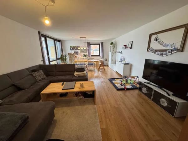 Immobilie in Nattheim - Renovierte 3 Zimmer Wohnung, neue Fenster... in zentraler Wohnanlage mit Küche und tollem Blick - Bild 0