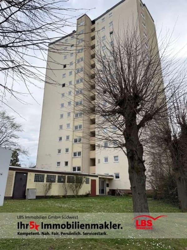 Immobilie in Landau in der Pfalz - Top of Landau: 2 Zimmer-Küche-Bad mit Südbalkon und Einzelgarage - Bild 0