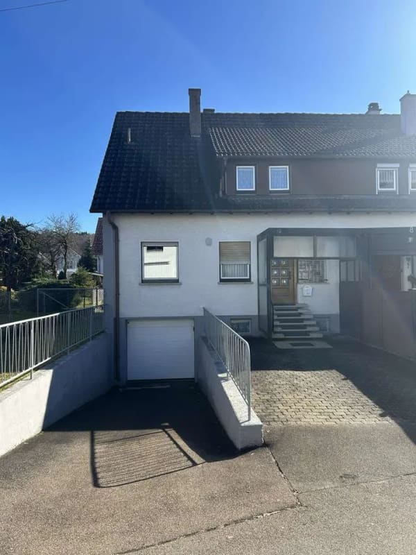 Immobilie in Böhmenkirch - Doppelhaushälfte mit großem Garten und Garage - Bild 1