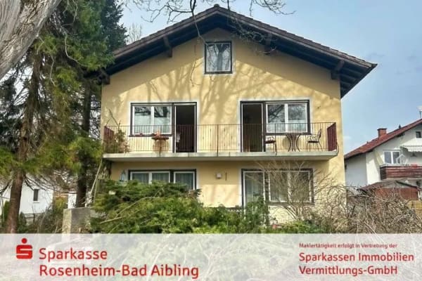 Immobilie in Rosenheim - Wohnen im Zweifamilienhaus - Bild 0