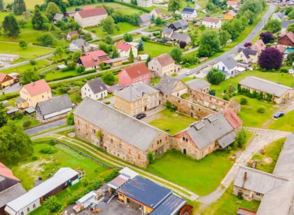 Immobilie in Neustadt in Sachsen - Sofort einziehen? Hier! - Bild 2