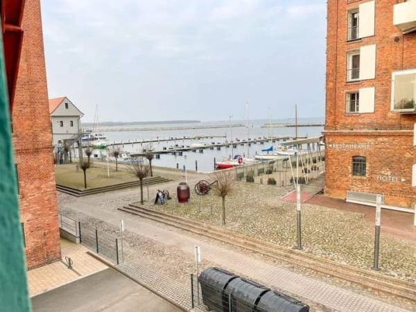 Immobilie in Barth - Wohnung mit Wasserblick in Barth - Bild 0