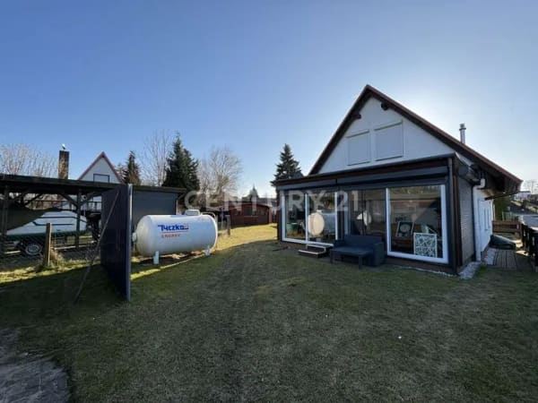 Immobilie in Altwarp - Strandnaher Bungalow in Altwarp – Ruhige Lage am Stettiner Haff - Bild 1