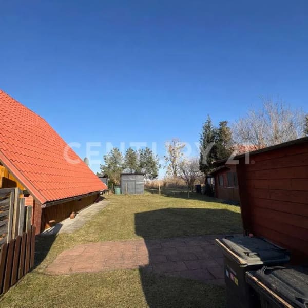 Immobilie in Altwarp - Strandnaher Bungalow in Altwarp – Ruhige Lage am Stettiner Haff - Bild 2