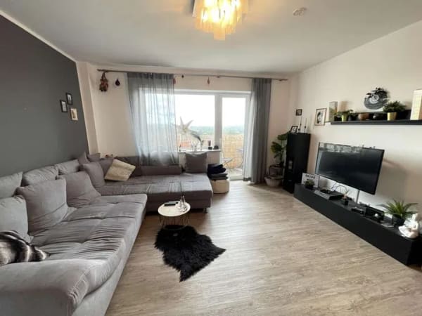 Immobilie in Reinbek - Modernisierte 3-Zimmer-Wohnung - Bild 3