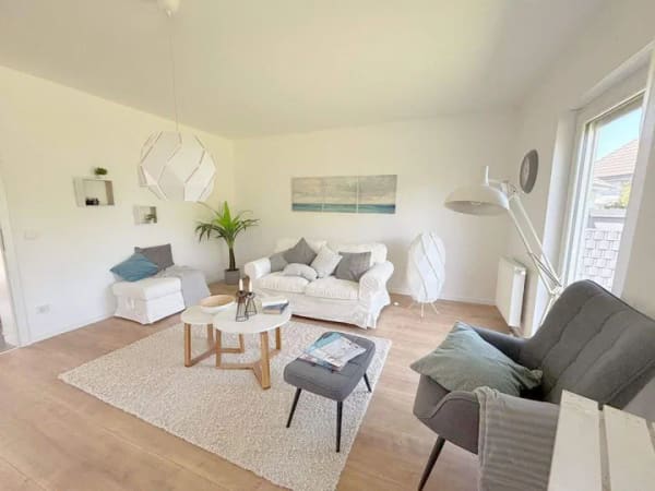 Immobilie in Osburg - Top saniertes Einfamilienhaus mit großem Garten und 221 m² Wohnfläche - einzugsbereit! - Bild 2