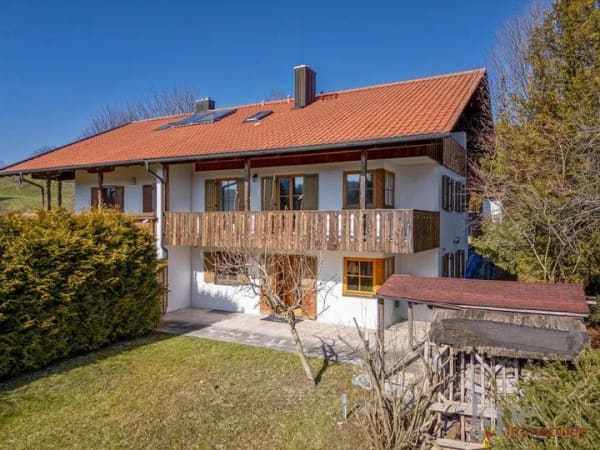 Immobilie in Habach - Gepflegtes Haus in Südlage - Doppelgarage/Werkstatt/Top-EBK/200m² Wfl./FB-Heizung /Split-Level - Bild 1