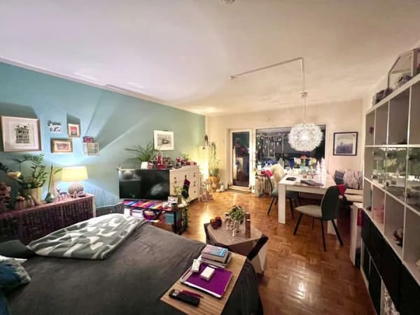 Immobilie in Wiesbaden - Wohnen mit Komfort: 3-Zimmer-Wohnung mit Balkon und gemeinschaftlichem Pool - Bild 0