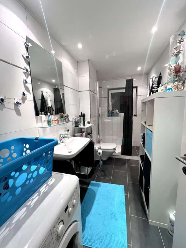 Immobilie in Wiesbaden - Wohnen mit Komfort: 3-Zimmer-Wohnung mit Balkon und gemeinschaftlichem Pool - Bild 4