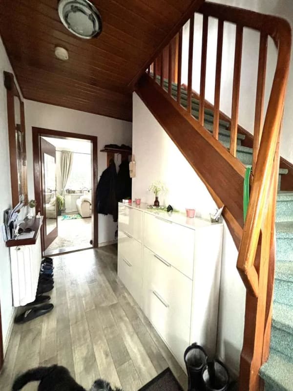 Immobilie in Heiligenhafen - Einfamilienhaus in Hafennähe mit schönem Garten und viel Gestaltungspotenzial - Bild 1