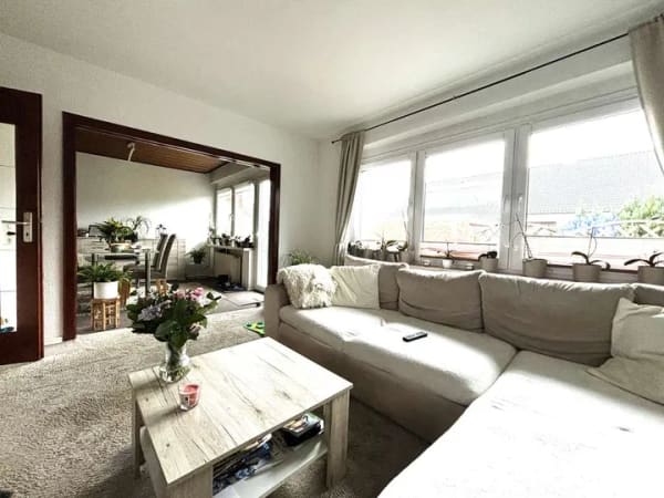 Immobilie in Heiligenhafen - Einfamilienhaus in Hafennähe mit schönem Garten und viel Gestaltungspotenzial - Bild 3