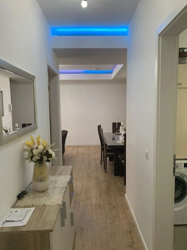 Immobilie in Göppingen - 2x Wohnung 4 Zimmer 81qm 2,5 Zimmer 65qm Stadtwohnung Büro Praxis Monteure Gewerbe Kapitalanlage - Bild 0