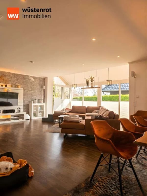 Immobilie in Esterwegen - Traumhaus mit idyllischem Garten & Teich - 208 m² Wohnkomfort zum Verlieben - Bild 3
