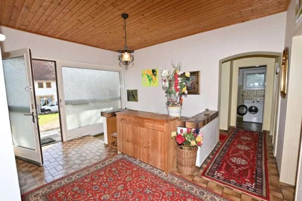 Immobilie in Ostrach - Bungalow mit Garten zentral gelegen im Zentrum von Ostrach - Bild 2