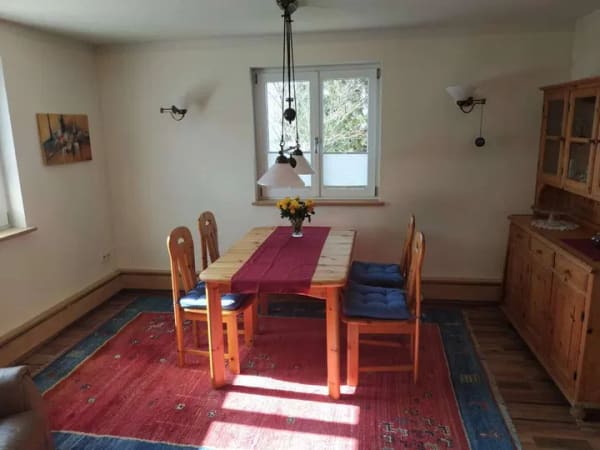 Immobilie in Spaichingen - Gepflegtes Ein- bis Zweifamilienhaus in ruhiger Wohnlage von Spaichingen - Bild 4