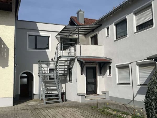 Immobilie in Neutraubling - Sie haben die Wahl- Eigennutz oder Kapitalanlage - Bild 1